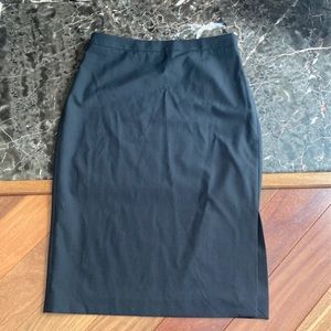 5/$25 Banana Republic Black Pencil Skirt Sz 4